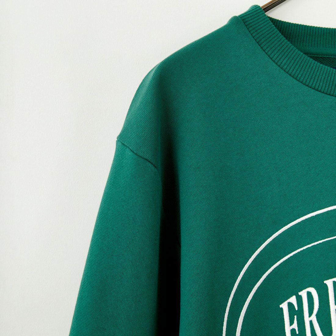 FRED PERRY [フレッドペリー] Chosen by Champions クルーネックスウェット [M1605] Z18 SPORT