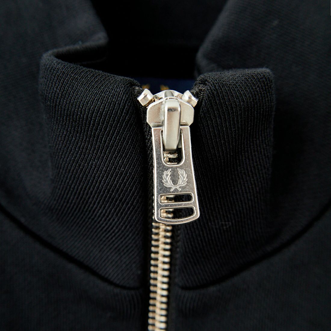 FRED PERRY [フレッドペリー] ジップスルースウェット [J1327] 102 BLACK