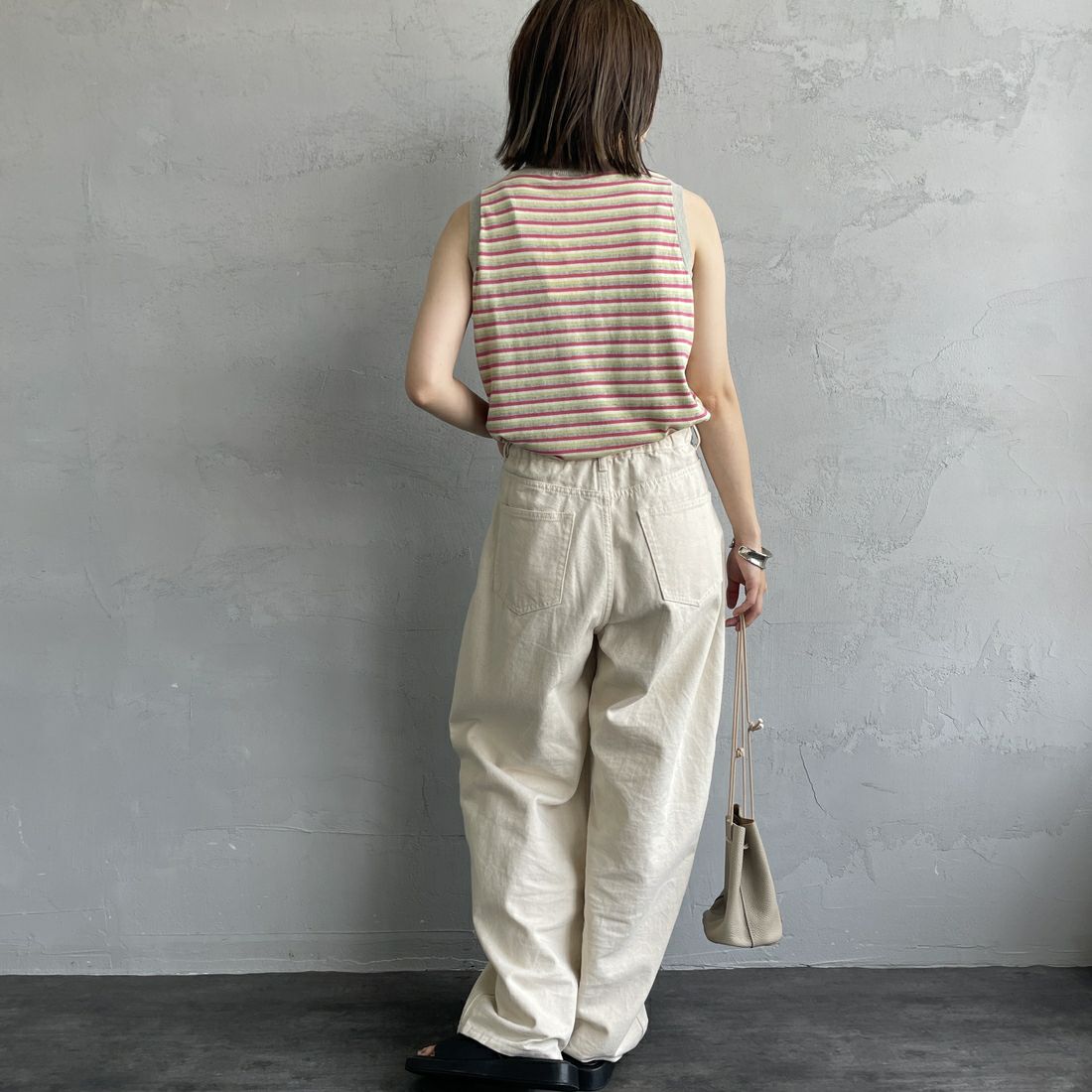 MEYAME [メヤメ] ボーダーコットンニットノースリーブトップス [MEY-2131] GREY &&モデル身長：158cm 着用サイズ：F&&