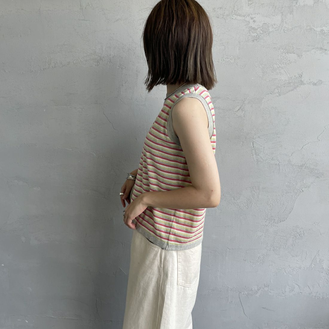 MEYAME [メヤメ] ボーダーコットンニットノースリーブトップス [MEY-2131] GREY &&モデル身長：158cm 着用サイズ：F&&