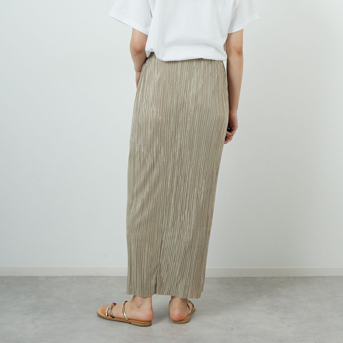 Jeans Factory Clothes [ジーンズファクトリークローズ] プリーツタイトスカート [55286580] ｶｰｷﾍﾞｰｼﾞｭ &&モデル身長：160cm 着用サイズ：2&&