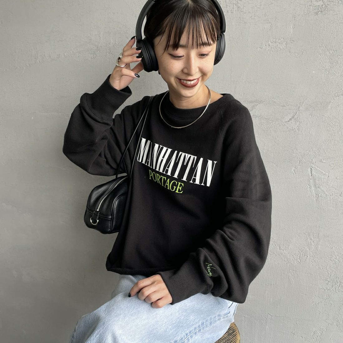 BLACK&&モデル身長：150cm 着用サイズ：F&&