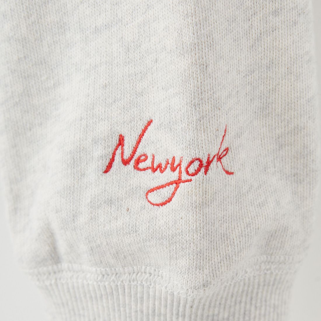 MANHATTAN PORTAGE [マンハッタンポーテージ] 別注 ロゴプリント カットオフスウェット [25FWMP-INL016-JF] OATMEAL