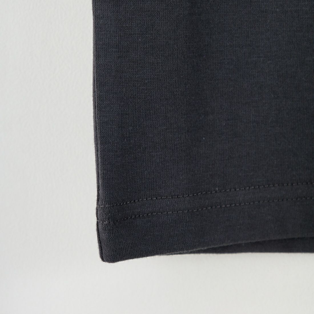 THE NORTH FACE [ザ ノースフェイス] トドラー ロングスリーブスモールスクエアロゴTシャツ [NTT32531] AG