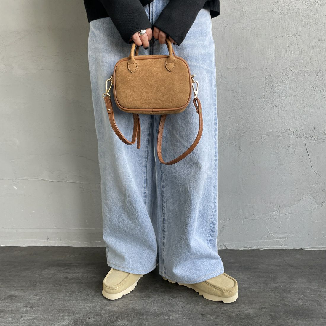 VELETTO [ヴェレット] スクエアショルダーバッグ [CE-24072-SUPU] CAMEL