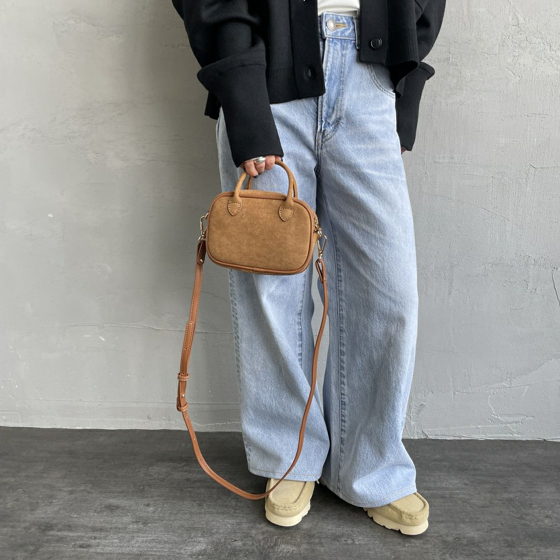 VELETTO [ヴェレット] スクエアショルダーバッグ [CE-24072-SUPU] CAMEL