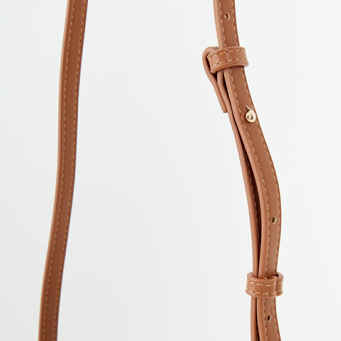 VELETTO [ヴェレット] スクエアショルダーバッグ [CE-24072-SUPU] CAMEL