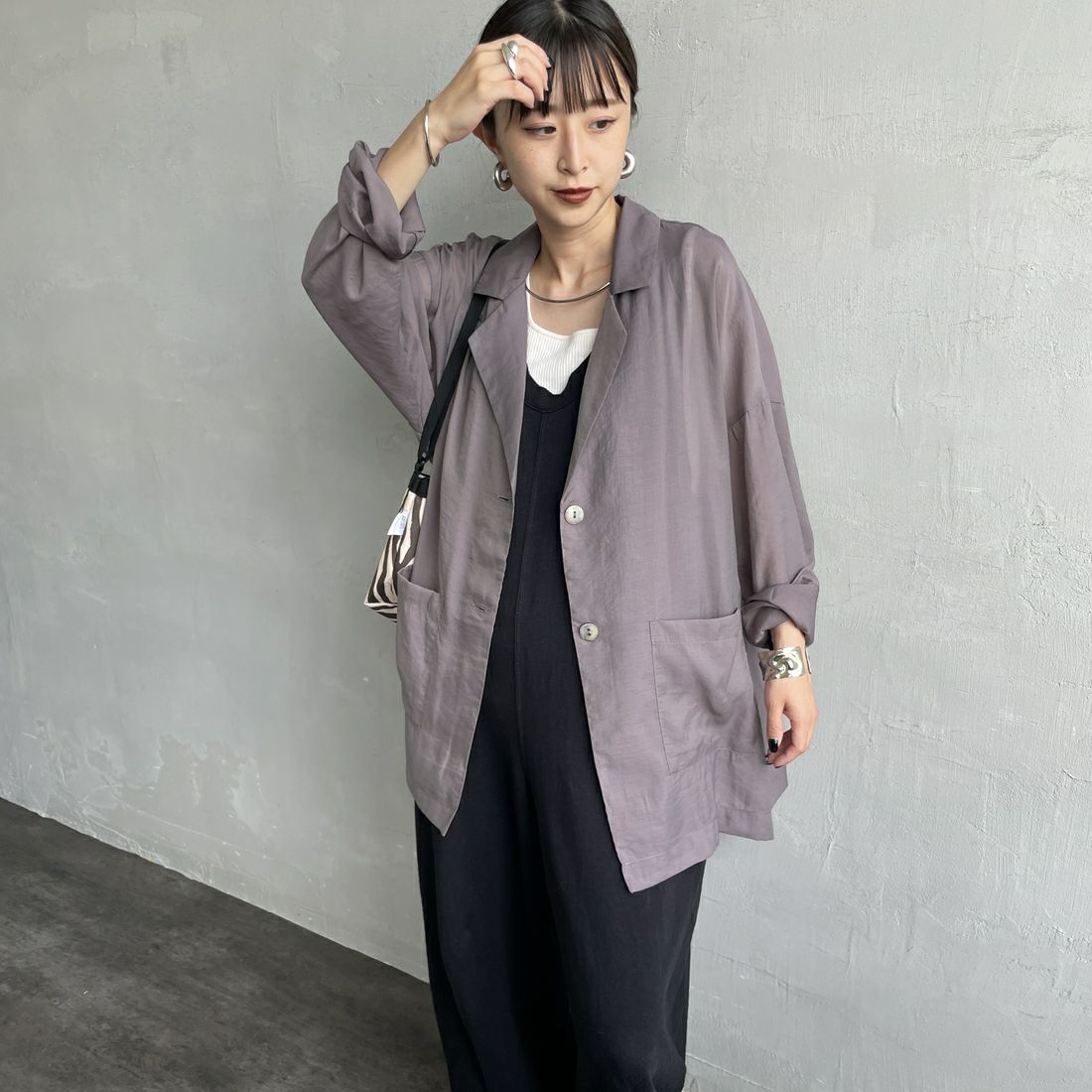 nenom [ネノム] シアーテーラードジャケット [NE25132082] 07 GRAY &&モデル身長：150cm 着用サイズ：F&&