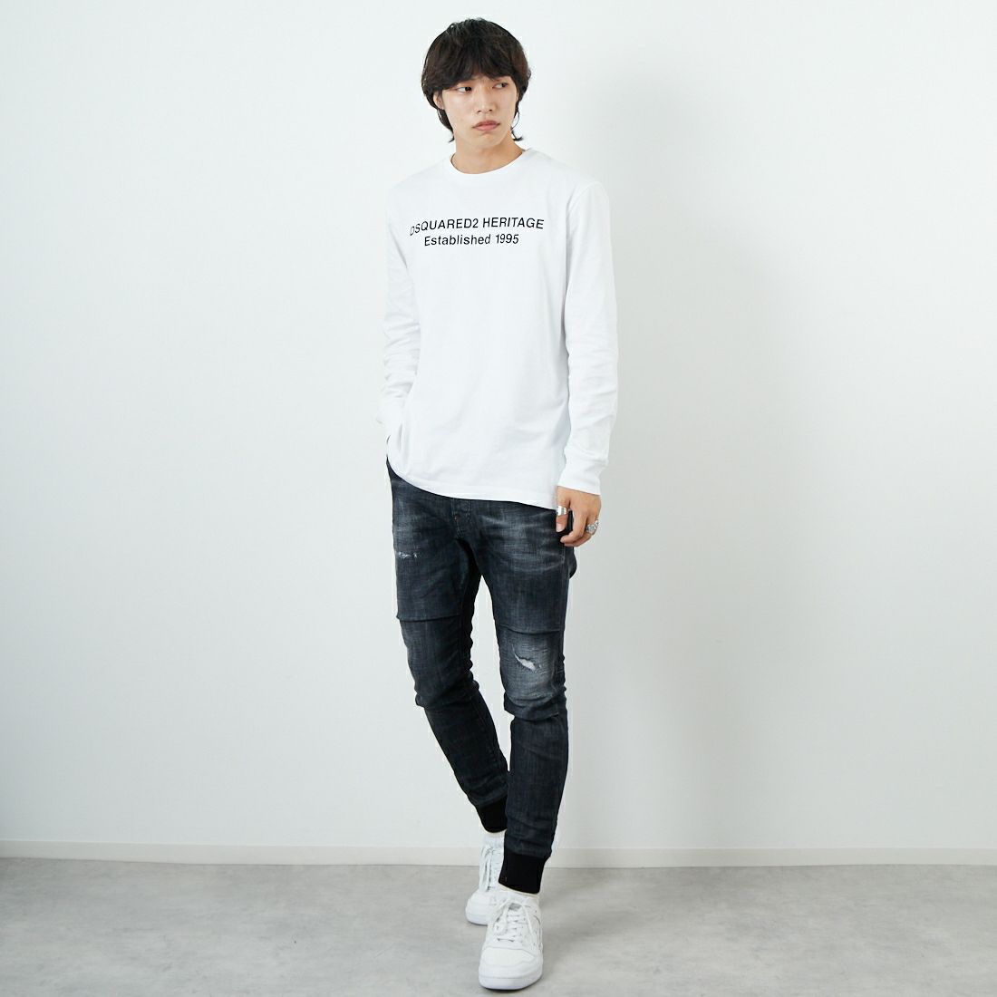 Dsquared2 [ディースクエアード] トラックデニムパンツ [74KB1080-30357] 900 BLACK &&モデル身長：179cm 着用サイズ：46&&