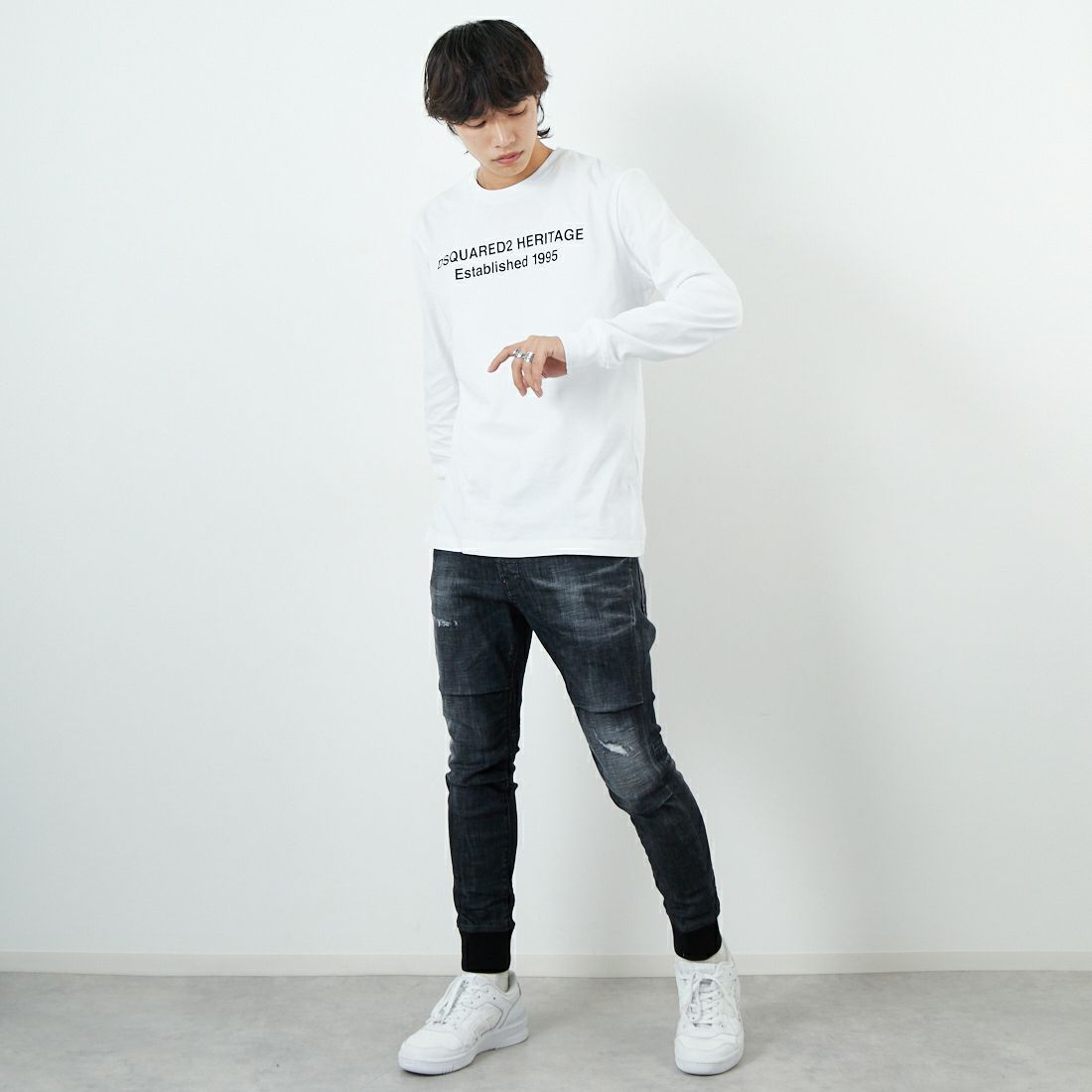 Dsquared2 [ディースクエアード] トラックデニムパンツ [74KB1080-30357] 900 BLACK &&モデル身長：179cm 着用サイズ：46&&