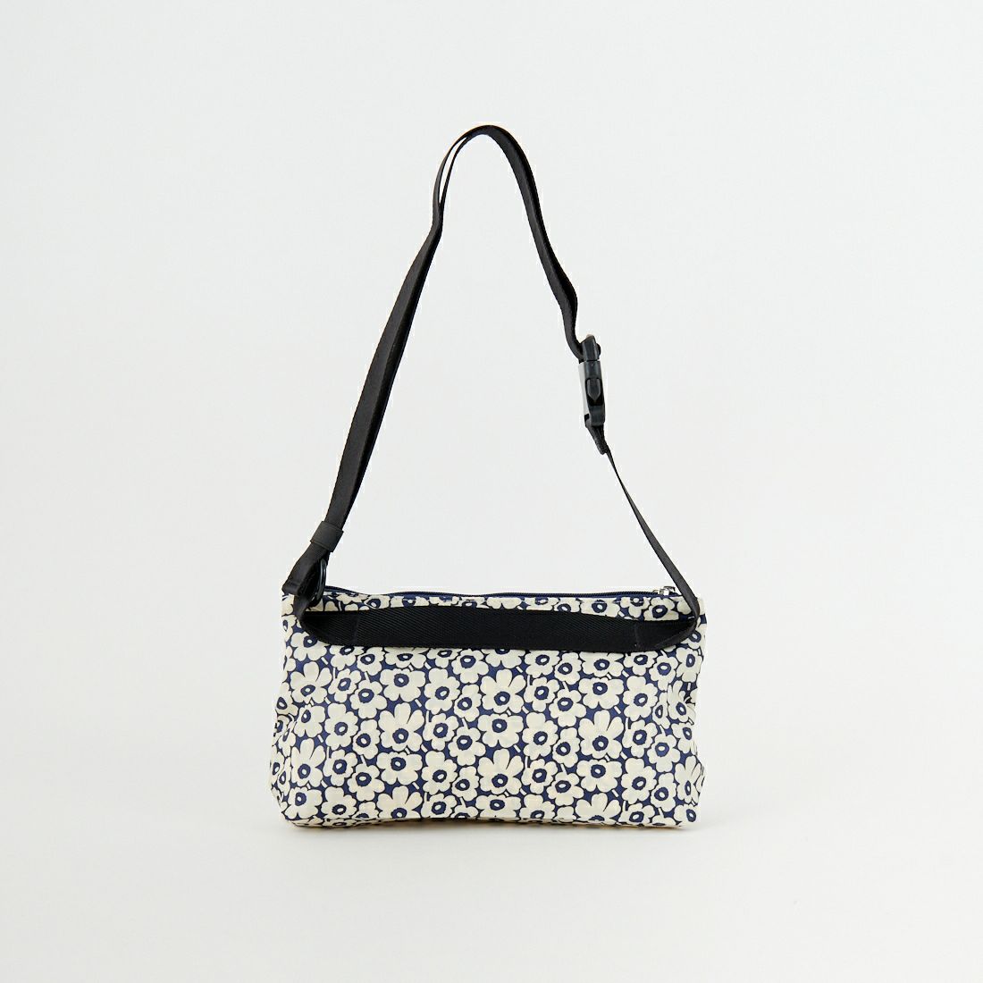 marimekko [マリメッコ] Neat クロスボディショルダーバッグ [52254-2-94573] 37 ﾈｲﾋﾞｰ