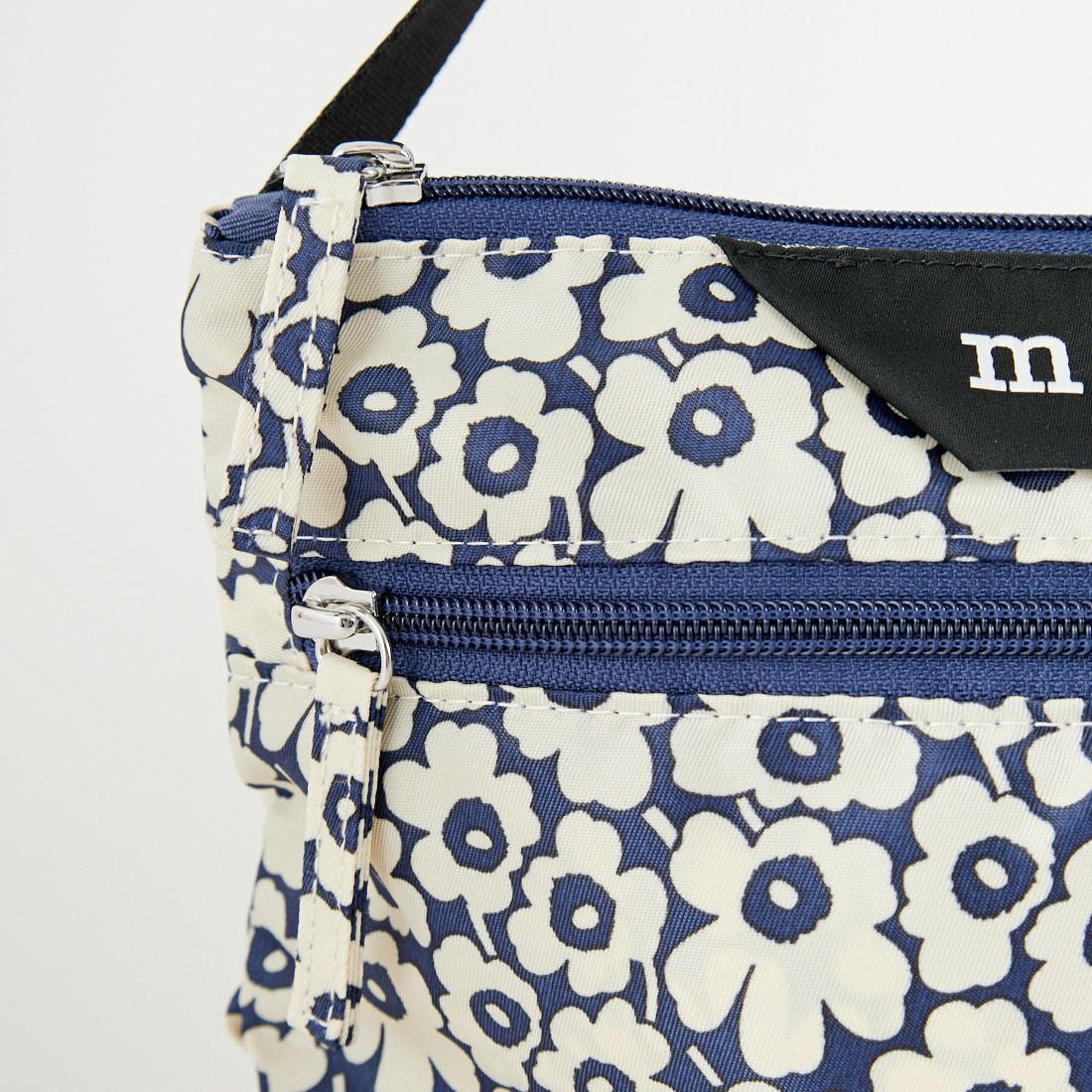 marimekko [マリメッコ] Neat クロスボディショルダーバッグ [52254-2-94573] 37 ﾈｲﾋﾞｰ