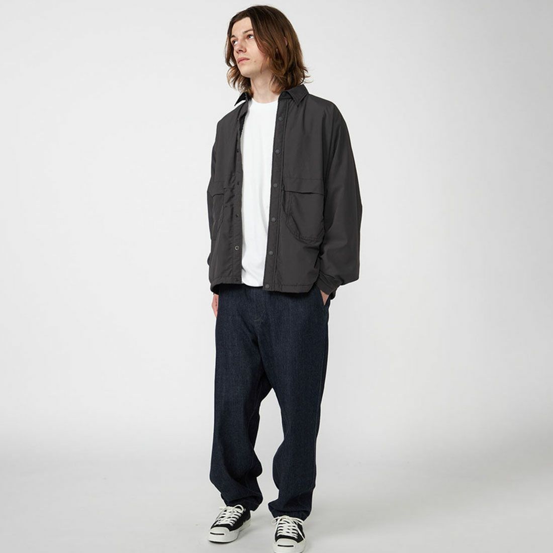 THE NORTH FACE PURPLE LABEL [ザ ノースフェイス パープルレーベル] デニムワイドテーパード フィールドパンツ [N25FC068] ID INDIGO &&モデル身長：179cm 着用サイズ：32&&