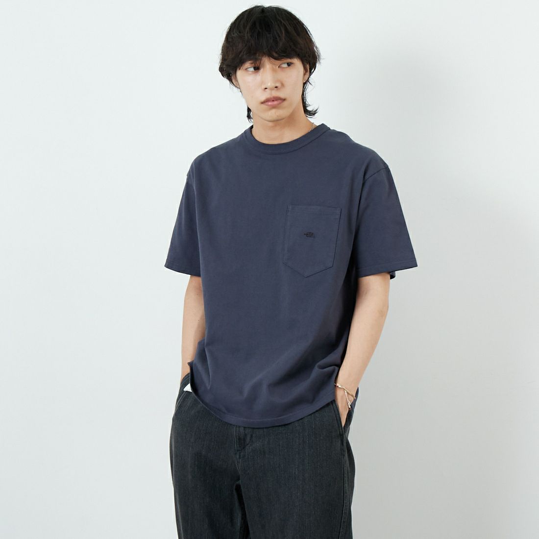 THE NORTH FACE PURPLE LABEL [ザ ノースフェイス パープルレーベル] 8オンスフィールドポケットTシャツ [N25FT064] AH ASPHALT &&モデル身長：179cm 着用サイズ：M&&