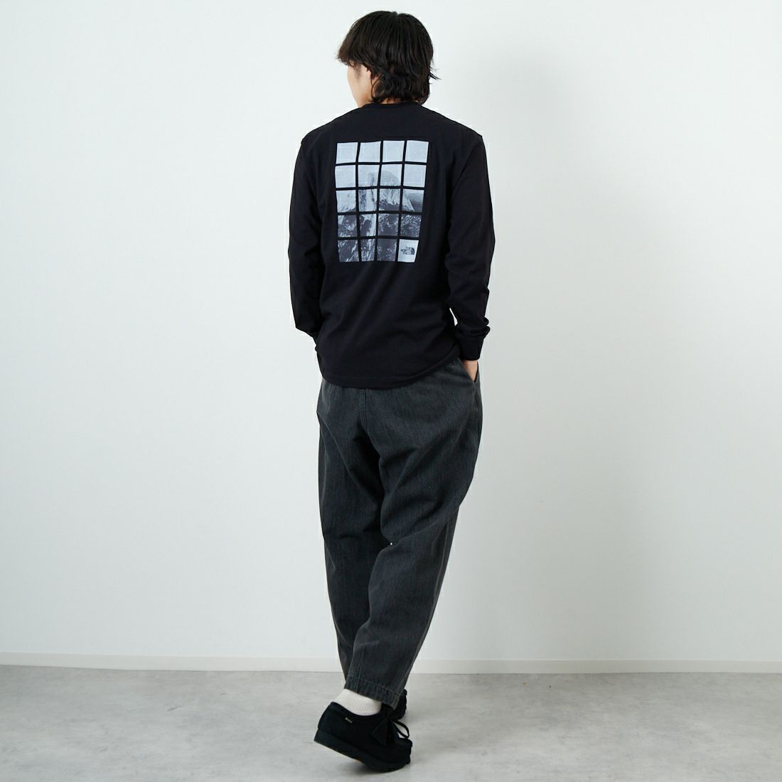 THE NORTH FACE PURPLE LABEL [ザ ノースフェイス パープルレーベル] デニムワイドテーパード フィールドパンツ [N25FC069] H GRAY &&モデル身長：179cm 着用サイズ：32&&