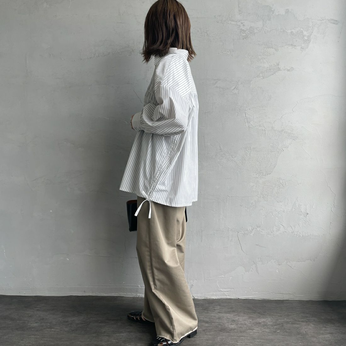 Jf Ready Made [ジェイエフレディメイド] シャーリングデザインシャツ [3104303] 047 ｵﾌ/ｸﾞﾚ &&モデル身長：158cm 着用サイズ：F&&