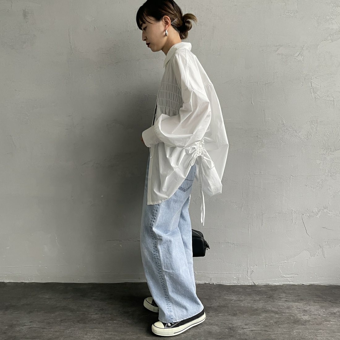 Jf Ready Made [ジェイエフレディメイド] シャーリングデザインシャツ [3104303] 101 ﾎﾜｲﾄ &&モデル身長：150cm 着用サイズ：F&&