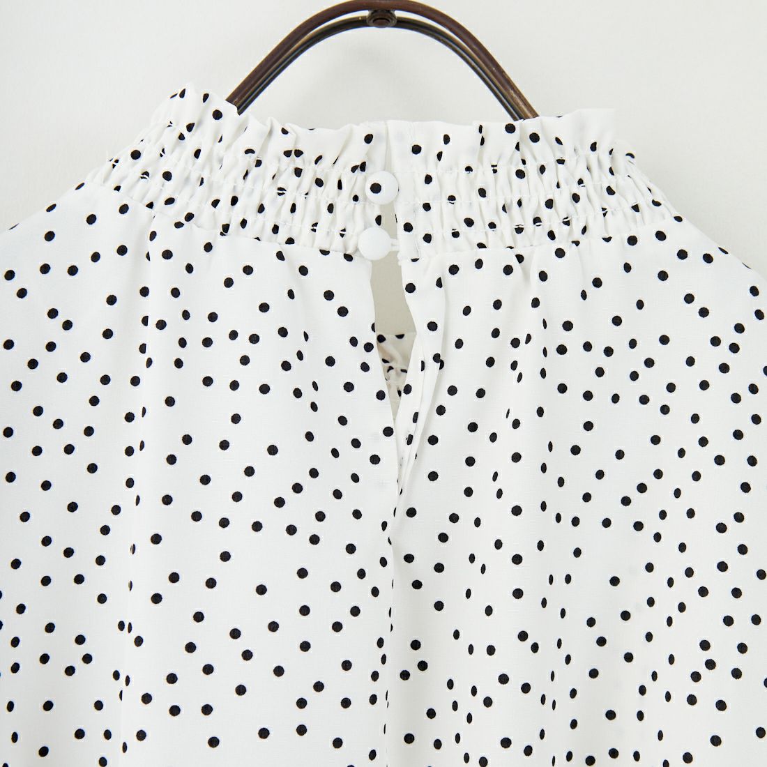 Jf Ready Made [ジェイエフレディメイド] シャーリングネック アソートブラウス [3104301] 188 ｼﾛ/ｸﾛ