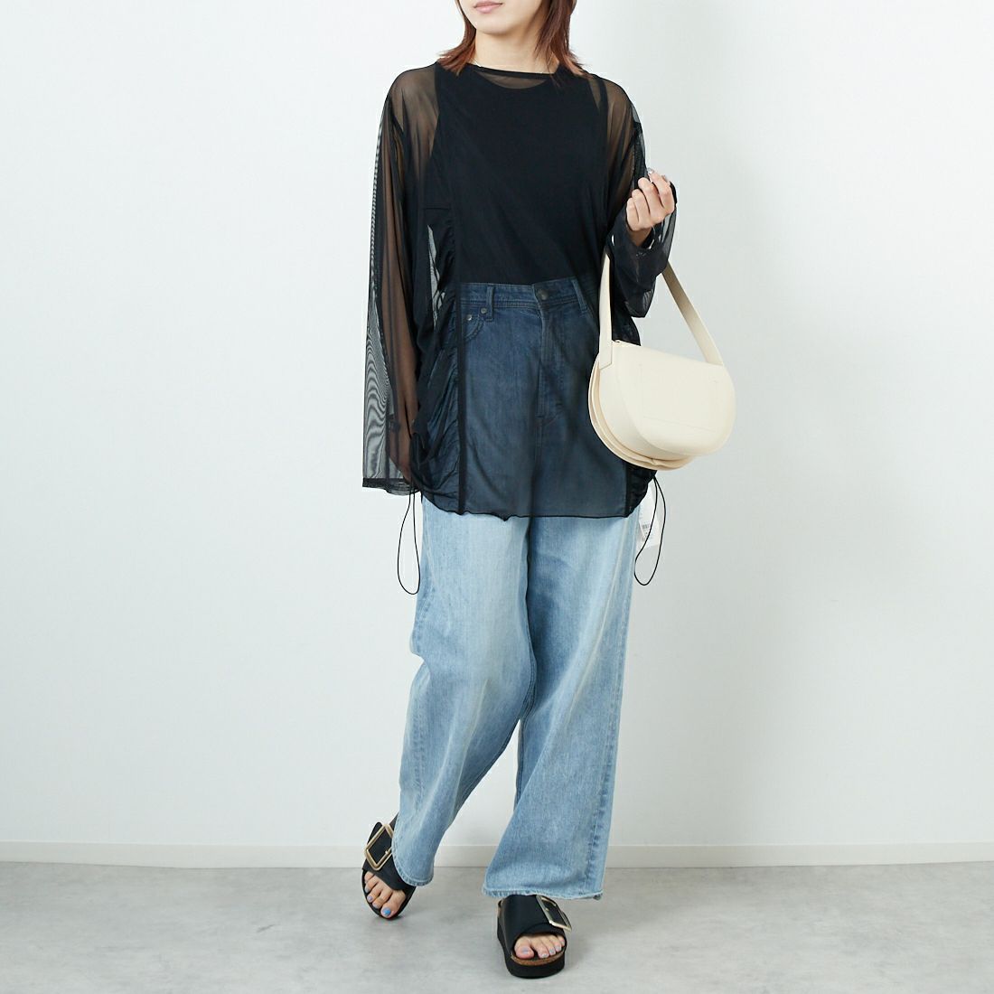 &g'aime [アンジェム] サイドギャザーシアーチュニック [98810-67100] ﾌﾞﾗｯｸ &&モデル身長：167cm 着用サイズ：F&&