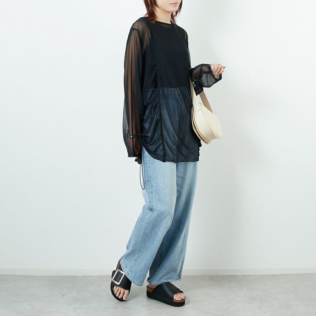 &g'aime [アンジェム] サイドギャザーシアーチュニック [98810-67100] ﾌﾞﾗｯｸ &&モデル身長：167cm 着用サイズ：F&&