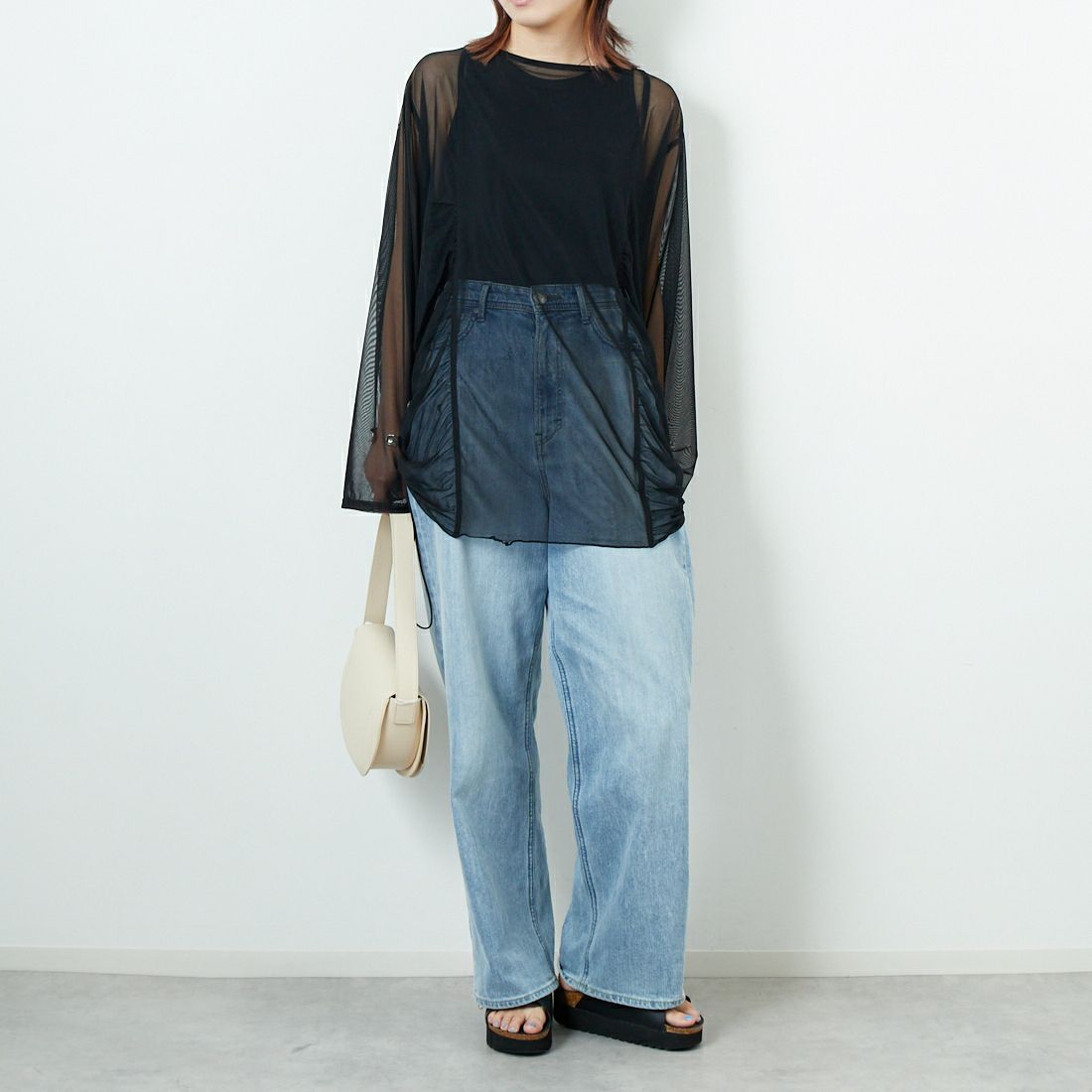 &g'aime [アンジェム] サイドギャザーシアーチュニック [98810-67100] ﾌﾞﾗｯｸ &&モデル身長：167cm 着用サイズ：F&&