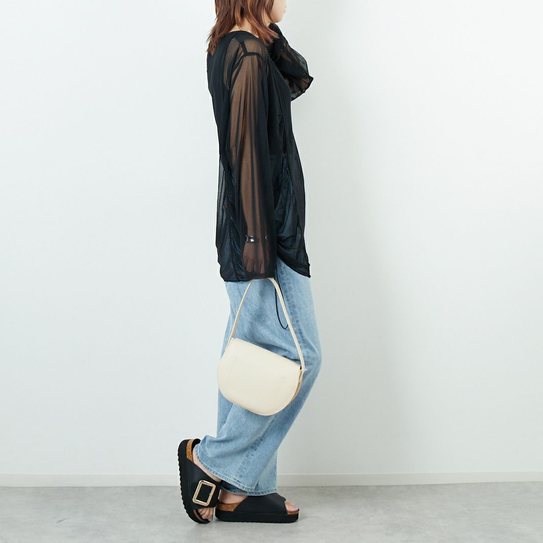 &g'aime [アンジェム] サイドギャザーシアーチュニック [98810-67100] ﾌﾞﾗｯｸ &&モデル身長：167cm 着用サイズ：F&&