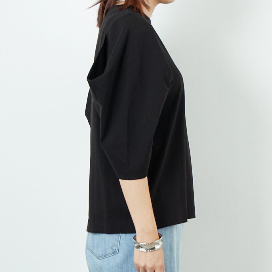 Jf Ready Made [ジェイエフレディメイド] 袖タックデザインプルオーバー [3104106] 801 ﾌﾞﾗｯｸ &&モデル身長：167cm 着用サイズ：F&&