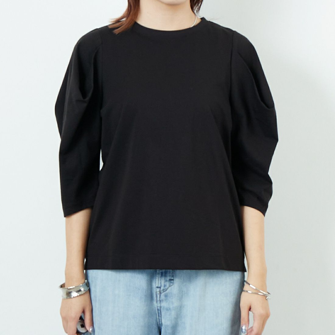 Jf Ready Made [ジェイエフレディメイド] 袖タックデザインプルオーバー [3104106] 801 ﾌﾞﾗｯｸ &&モデル身長：167cm 着用サイズ：F&&