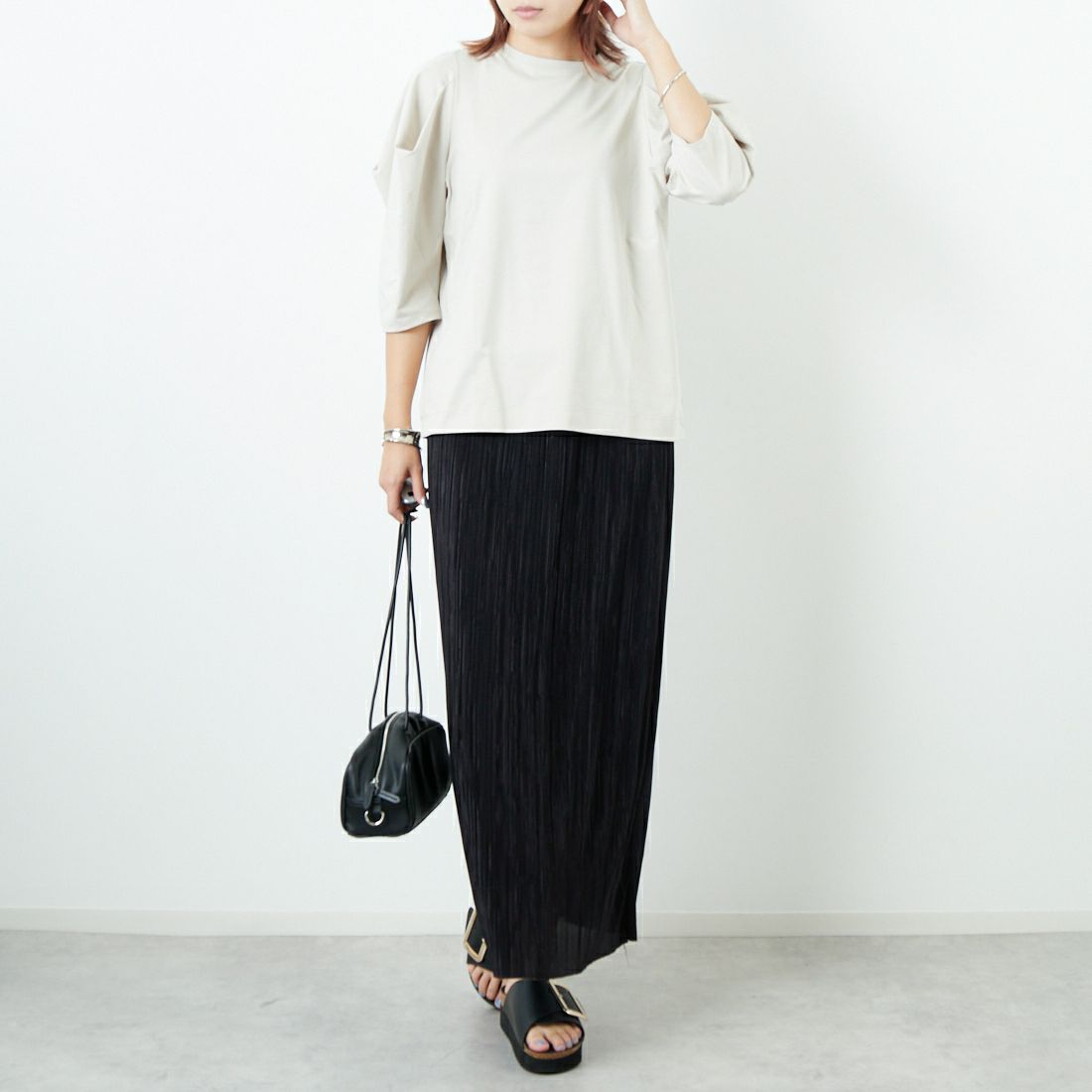 Jf Ready Made [ジェイエフレディメイド] 袖タックデザインプルオーバー [3104106] 714 ｸﾞﾚｰﾍﾞ &&モデル身長：167cm 着用サイズ：F&&