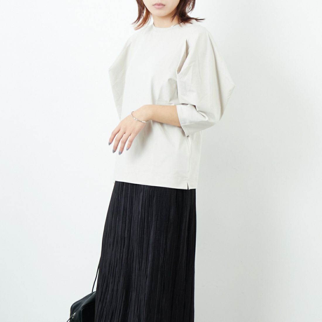 Jf Ready Made [ジェイエフレディメイド] 袖タックデザインプルオーバー [3104106] 714 ｸﾞﾚｰﾍﾞ &&モデル身長：167cm 着用サイズ：F&&