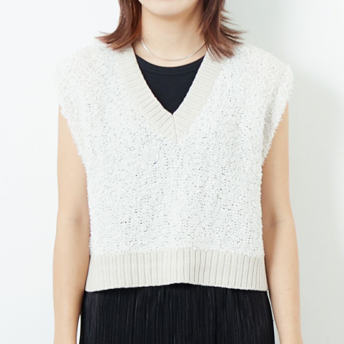 &g'aime [アンジェム] バタフライヤーンベスト [98610-67000] ｴｸﾘｭ &&モデル身長：167cm 着用サイズ：F&&