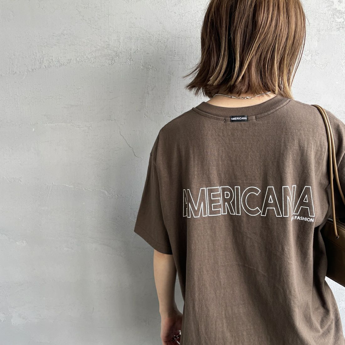 Americana [アメリカーナ] ラフィー丸胴 プリントTシャツ [BRF-750A-1] Dﾌﾞﾗｳﾝ &&モデル身長：158cm 着用サイズ：ONE SIZE&&