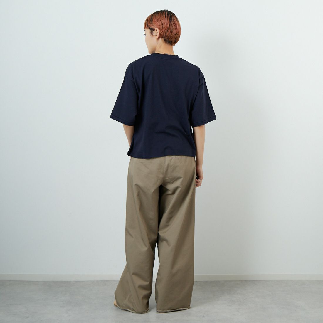 SCREEN STARS [スクリーンスターズ] フォトプリントTシャツ [2522-SSIN2] B NAVY &&モデル身長：160cm 着用サイズ：F&&