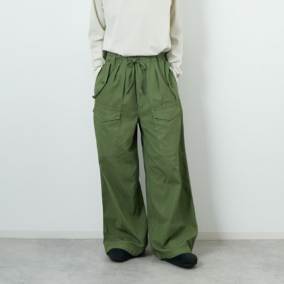 KHAKI&&モデル身長：160cm 着用サイズ：1&&