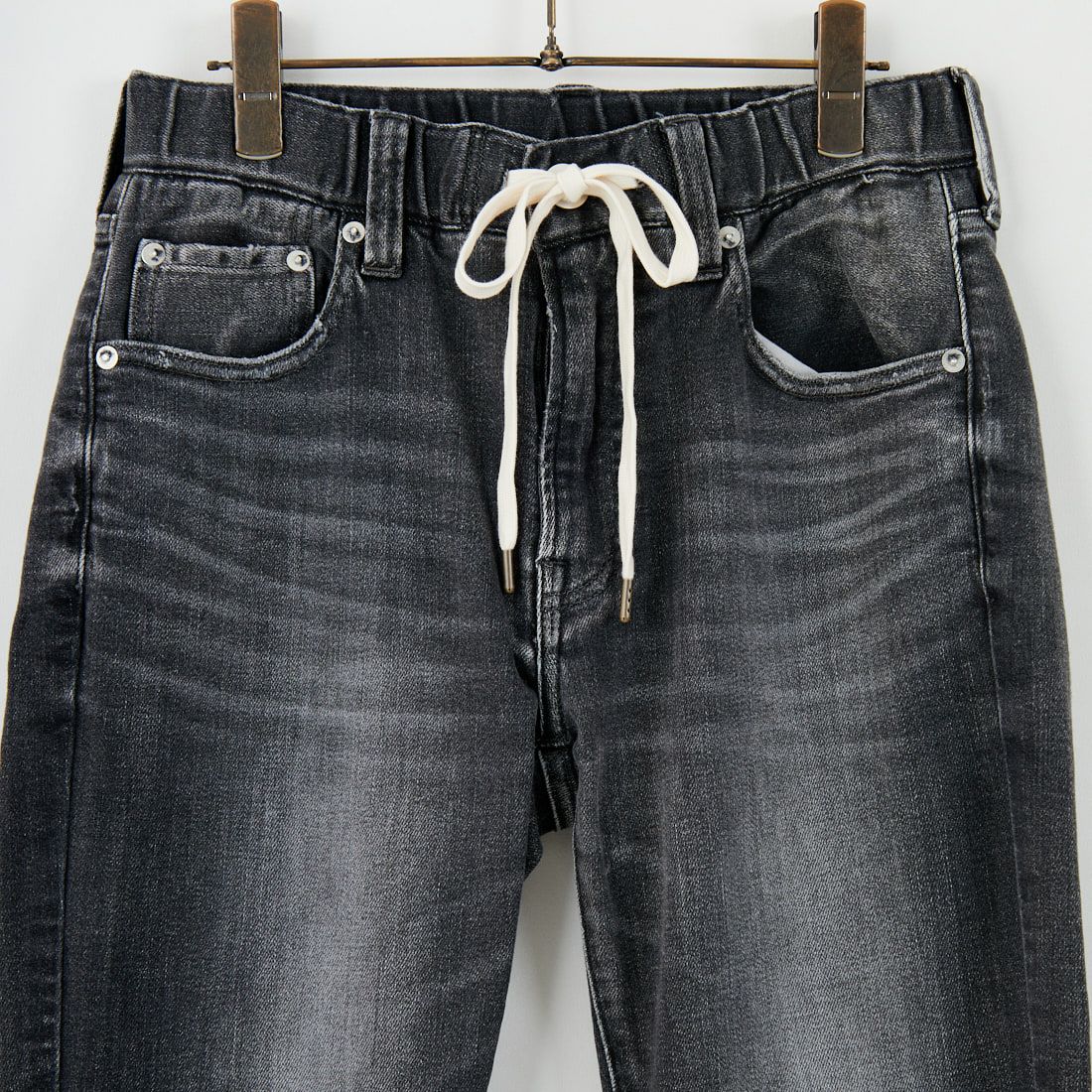 RED CARD TOKYO [レッドカード トーキョー] Rhythm+ イージースリムテーパードパンツ [47M93301BKU] BLACK USED