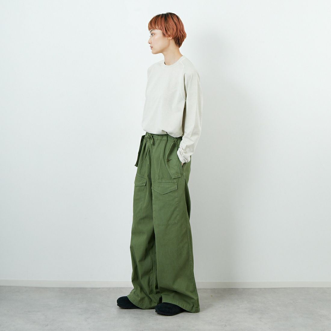 TICCA [ティッカ] エンブブロイダリーロングTシャツ [TBEA-283] BEIGE &&モデル身長：160cm 着用サイズ：F&&