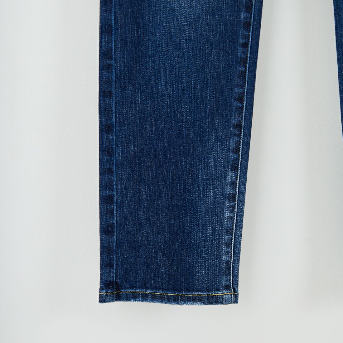 RED CARD TOKYO [レッドカード トーキョー] Rhythm+ イージースリムテーパードパンツ [26M93301KVD] K-VINT DK