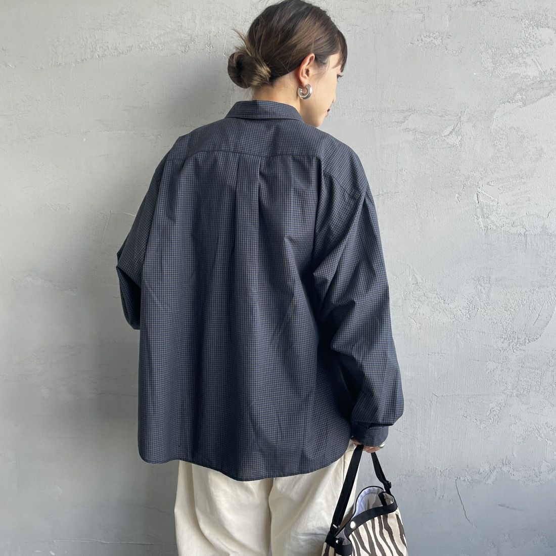 DANTON [ダントン] ドットボタン レギュラーカラー チェックロングスリーブシャツ [DT-B0391PPU] NAVY CHECK &&モデル身長：150cm 着用サイズ：38&&