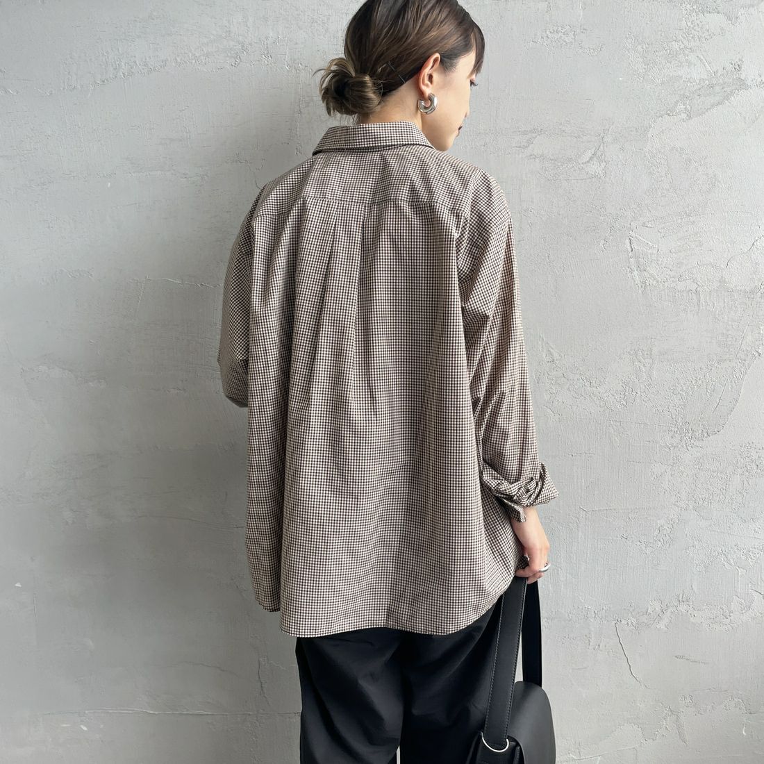DANTON [ダントン] ドットボタン レギュラーカラー チェックロングスリーブシャツ [DT-B0391PPU] BEIGE CHEC &&モデル身長：150cm 着用サイズ：38&&