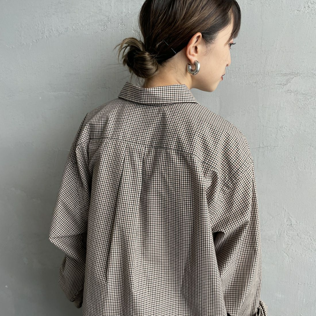 DANTON [ダントン] ドットボタン レギュラーカラー チェックロングスリーブシャツ [DT-B0391PPU] BEIGE CHEC &&モデル身長：150cm 着用サイズ：38&&
