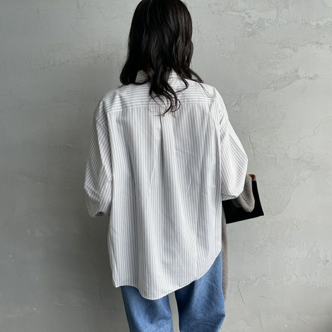DANTON [ダントン] ドットボタン レギュラーカラー ストライプロングスリーブシャツ [DT-B0391POD] GRY/WHT ST &&モデル身長：160cm 着用サイズ：36&&