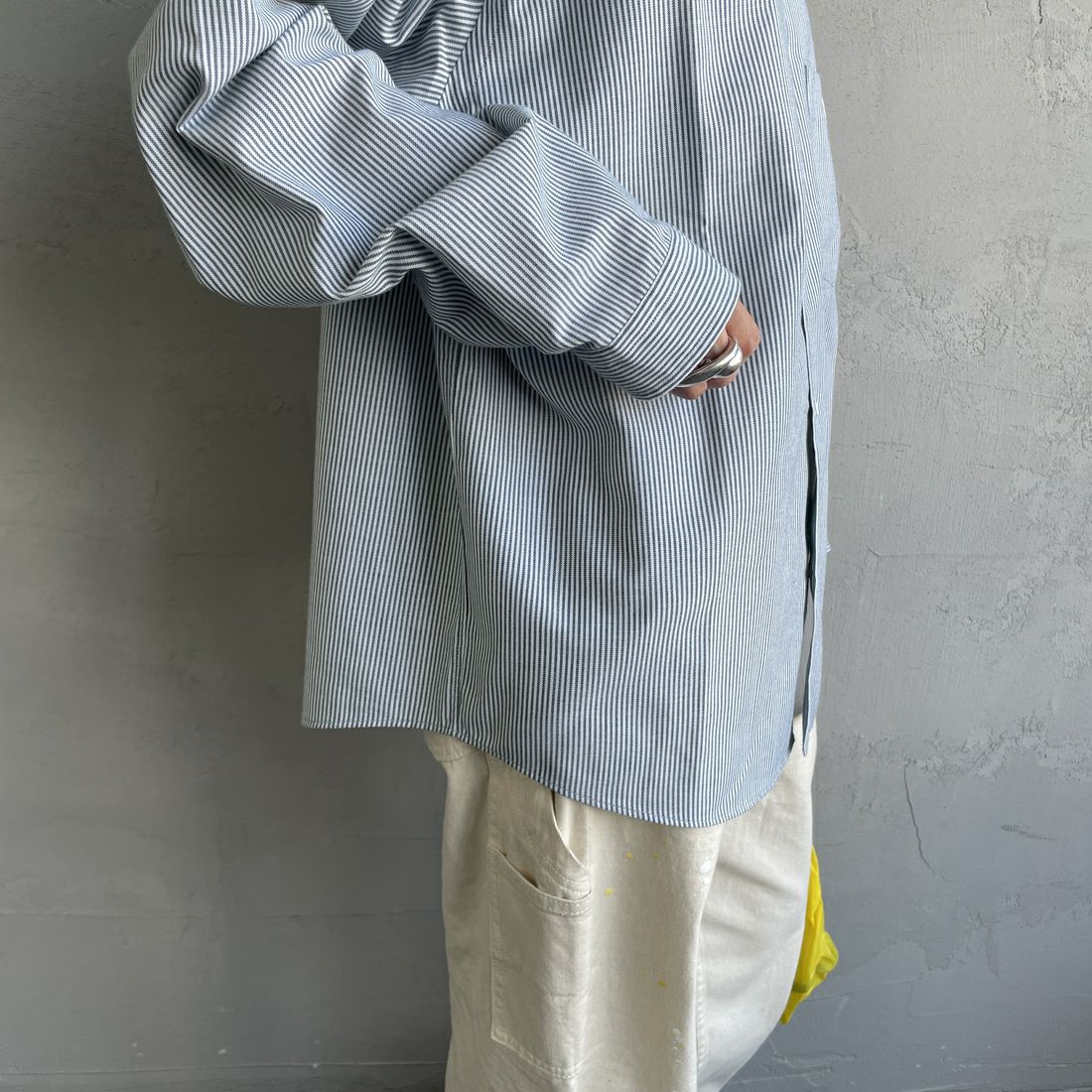 DANTON [ダントン] ドットボタン レギュラーカラー ストライプロングスリーブシャツ [DT-B0391POD] WHT/GRN ST &&モデル身長：150cm 着用サイズ：36&&