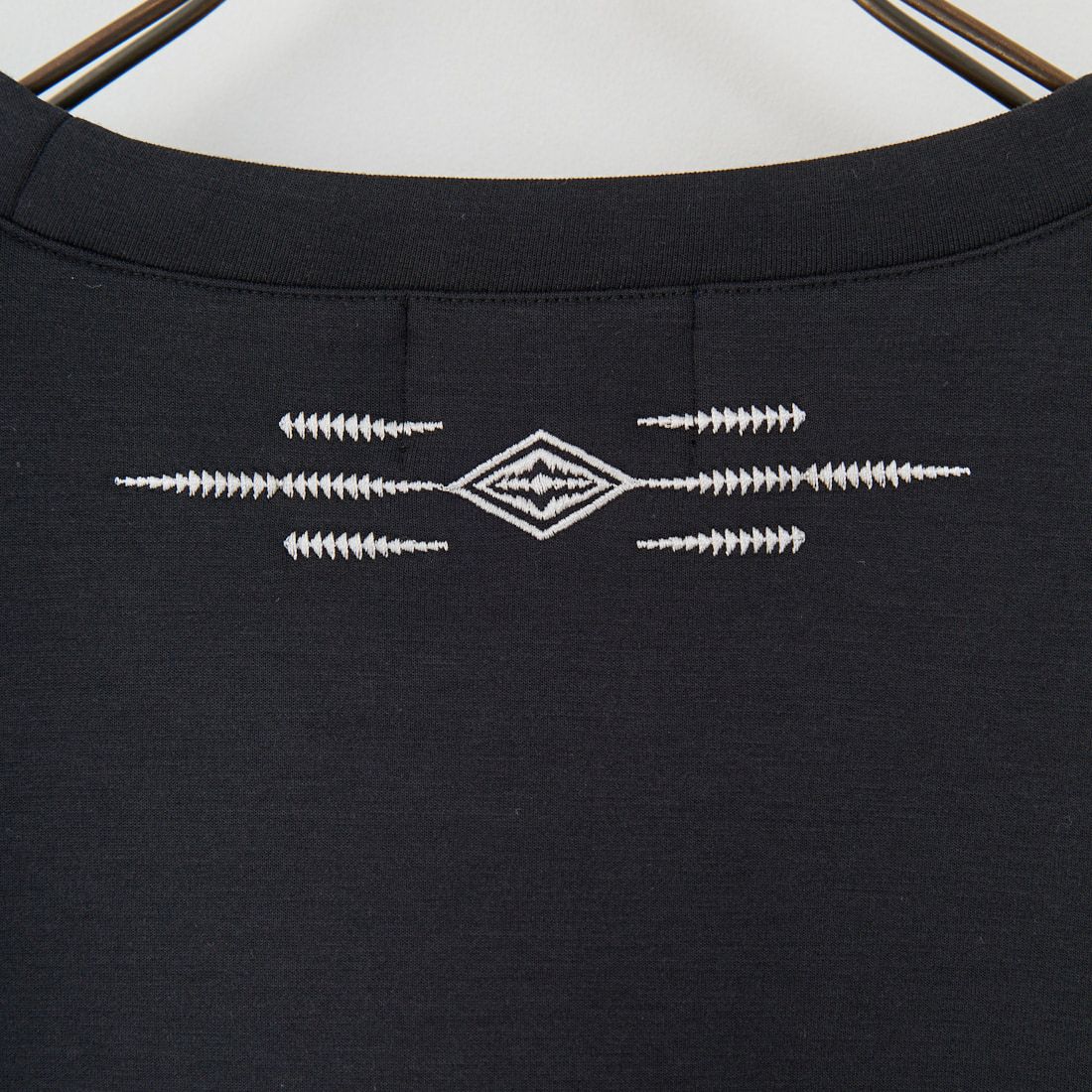 PENDLETON [ペンドルトン] 別注 ネイティブ柄 ダンボールニット クルーネックスウェット [5475-1223-JF] BLACK