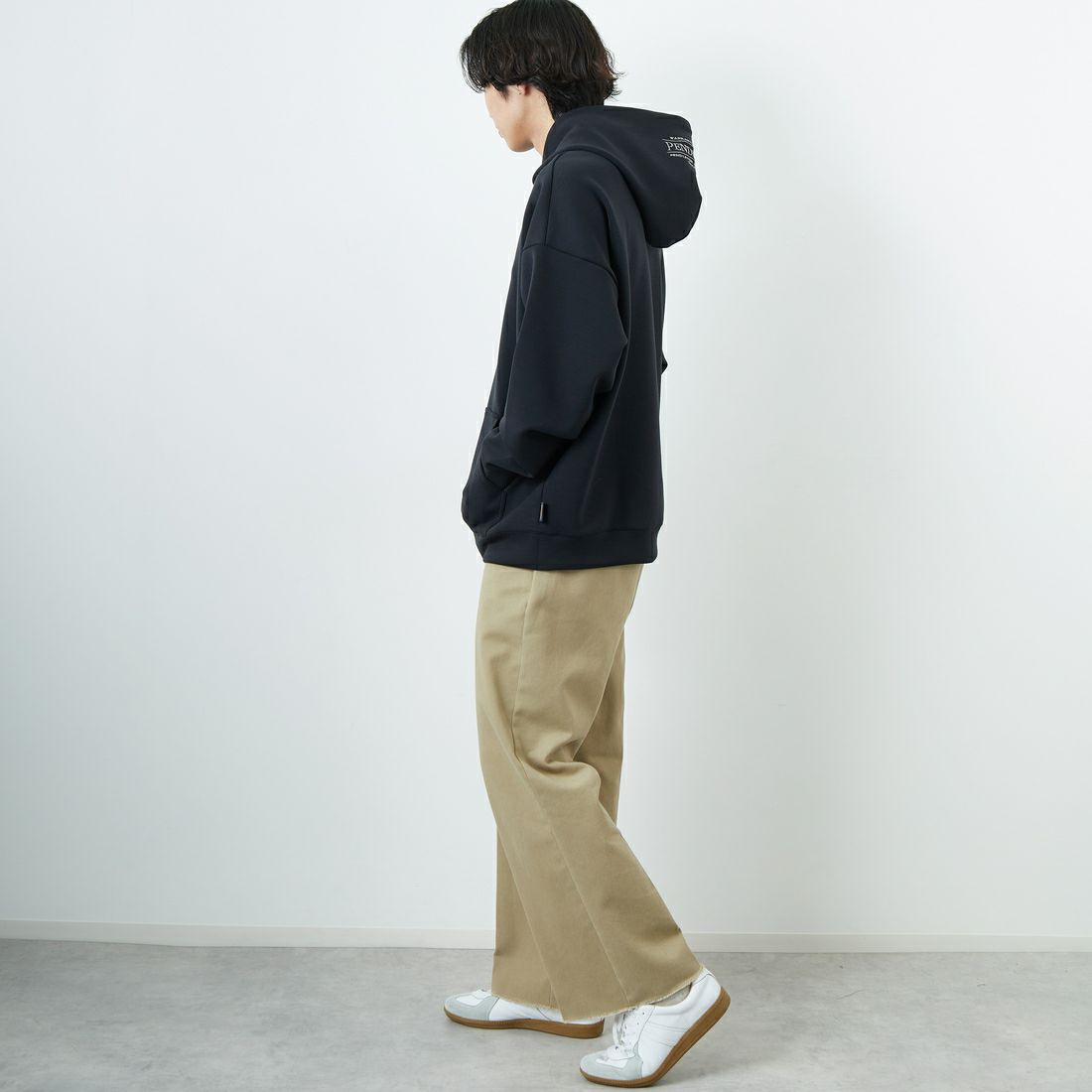 PENDLETON [ペンドルトン] 別注 ネイティブ柄 ダンボールニット スウェットパーカー [5475-1224-JF] BLACK &&モデル身長：179cm 着用サイズ：XL&&