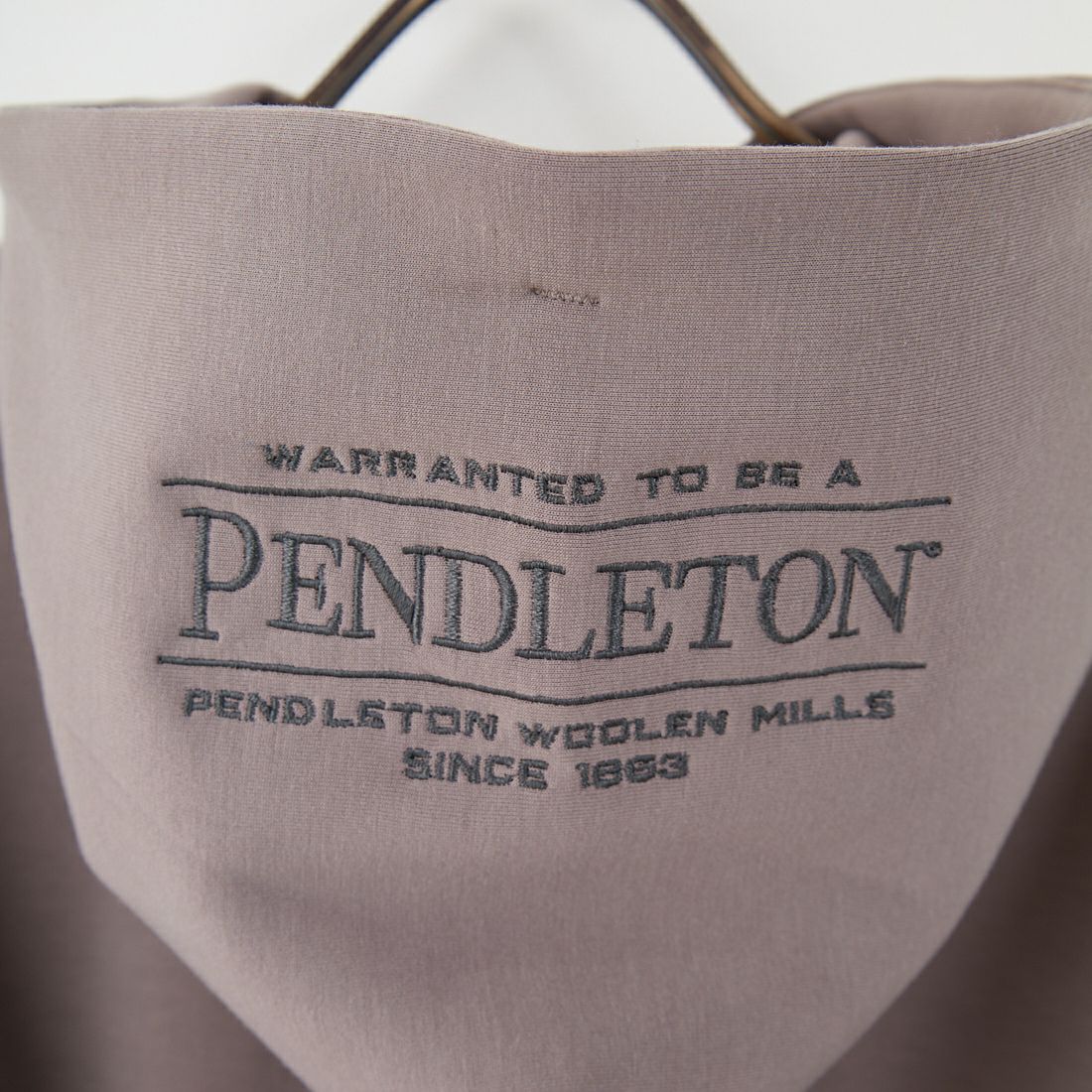 PENDLETON [ペンドルトン] 別注 ネイティブ柄 ダンボールニット スウェットパーカー [5475-1224-JF] GREIGE