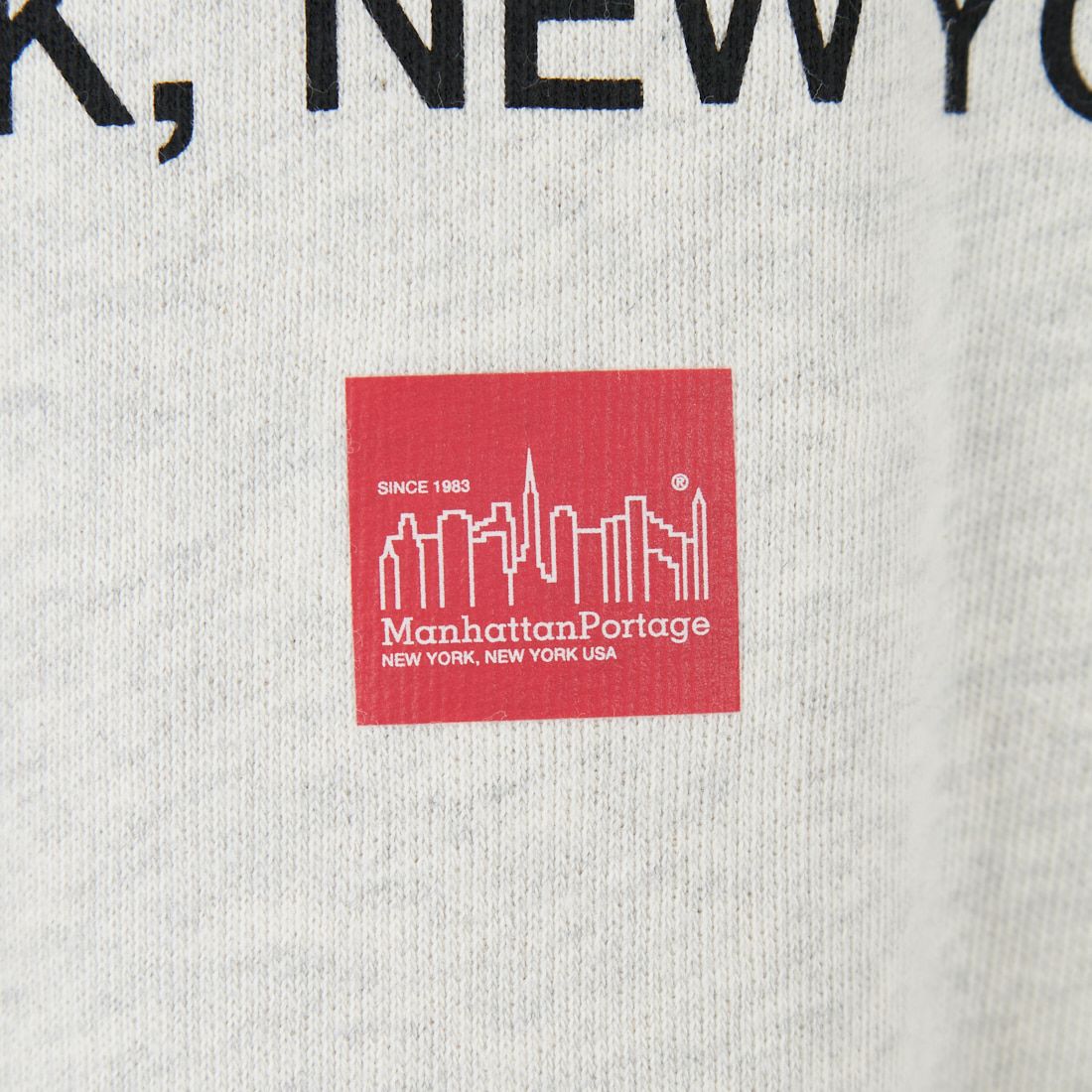 MANHATTAN PORTAGE [マンハッタンポーテージ] 別注 バックフラワープリント クルーネックスウェット [25FWMP-IN74-JF] OATMEAL