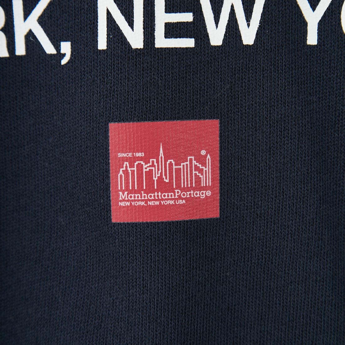 MANHATTAN PORTAGE [マンハッタンポーテージ] 別注 バックフラワープリント クルーネックスウェット [25FWMP-IN74-JF] NAVY