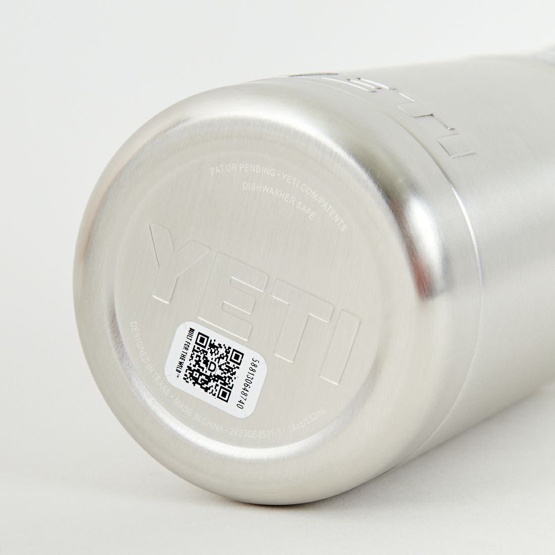 YETI [イエティ] 18oz ウォーターボトル [18OZ-WATER-BOTTOLE] ｽﾃﾝﾚｽ