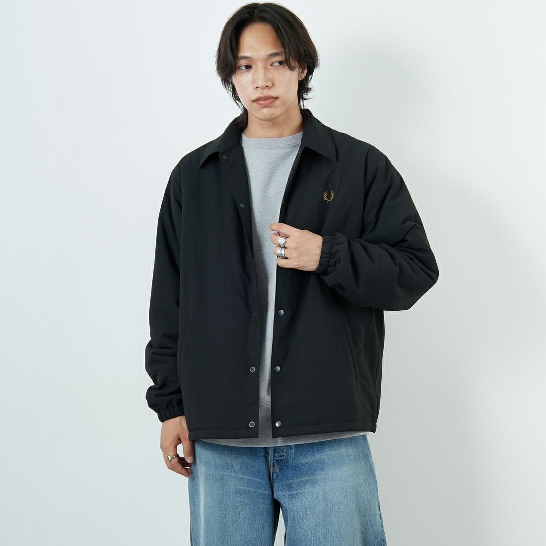 FRED PERRY [フレッドペリー] 別注 パデッドボタンスルージャケット [FPM-25A-23JF] NVY/HONEYC &&モデル身長：179cm 着用サイズ：L&&