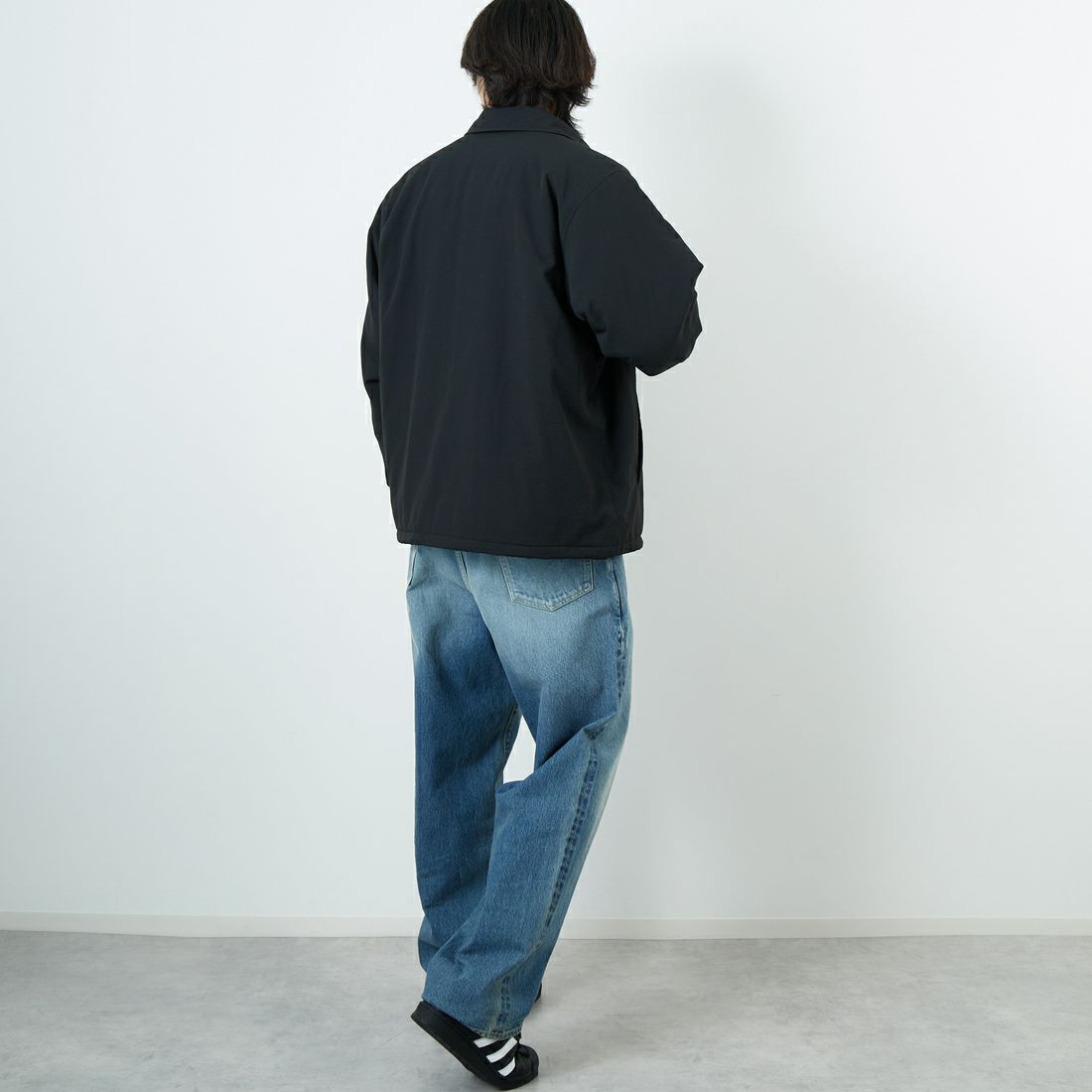 FRED PERRY [フレッドペリー] 別注 パデッドボタンスルージャケット [FPM-25A-23JF] NVY/HONEYC &&モデル身長：179cm 着用サイズ：L&&
